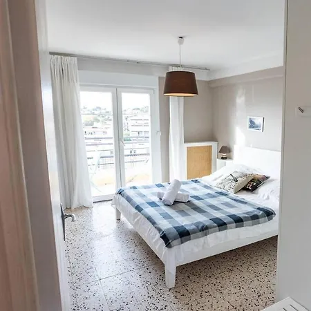 アパート Two Bedroom In *